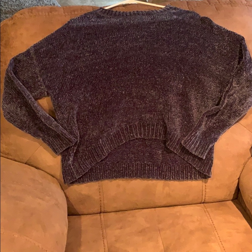 Fuzzy Cropped Sweater